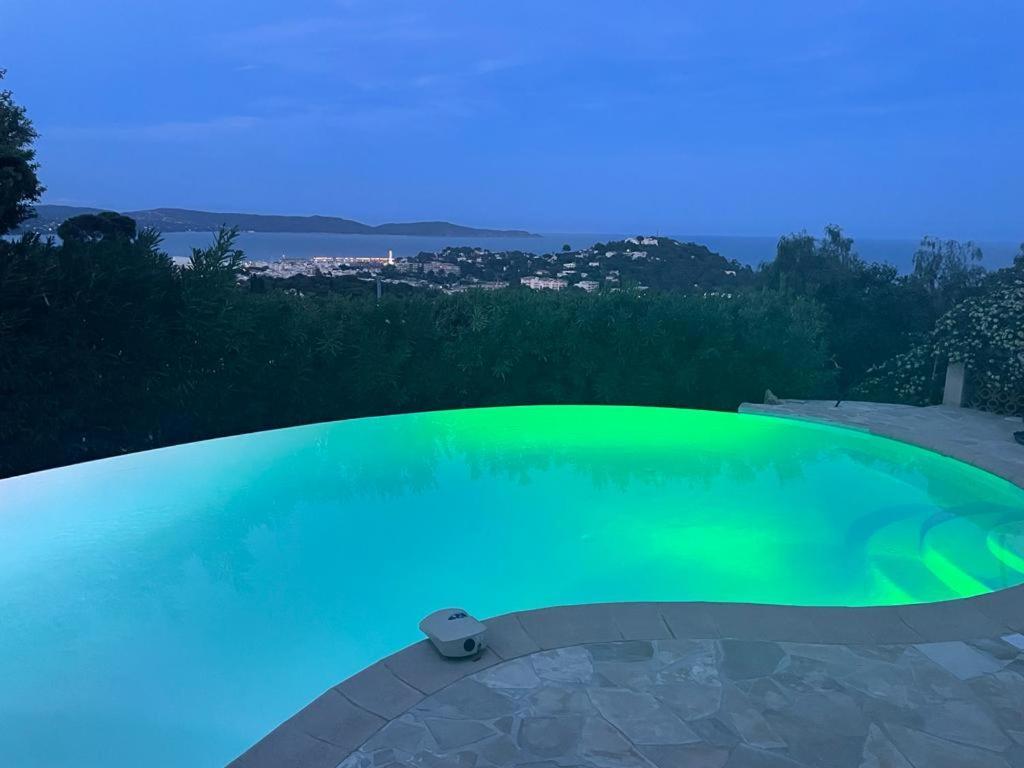 4-Star Private Villa With Heated Pool And Panoramic Sea View At Gulf De Saint Tropez กาวาแลร์-ซูร์-แมร์ ภายนอก รูปภาพ