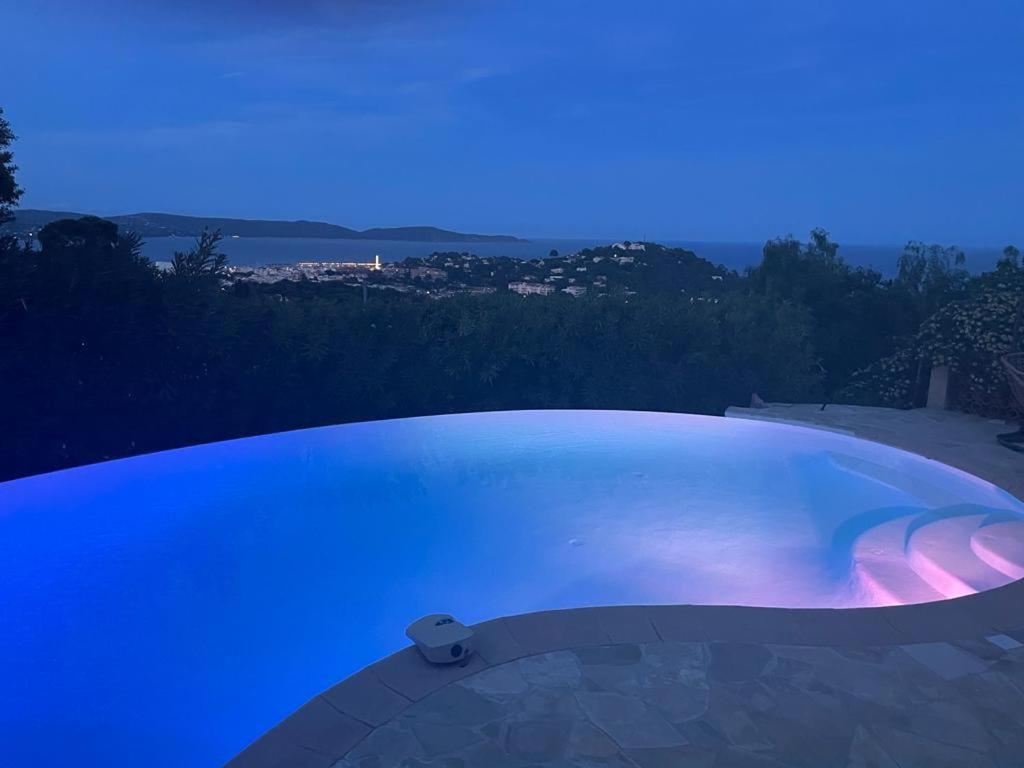 4-Star Private Villa With Heated Pool And Panoramic Sea View At Gulf De Saint Tropez กาวาแลร์-ซูร์-แมร์ ภายนอก รูปภาพ